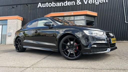 Audi A3 met 19 inch Ispiri ISR8 velgen