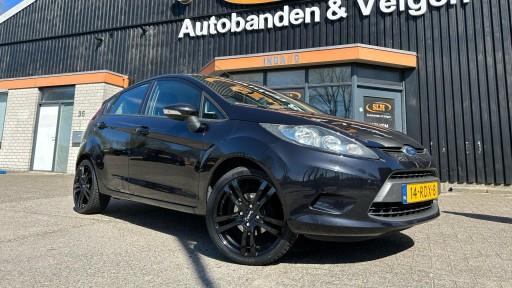 Ford Fiesta met 17 inch MAK Zenith velgen