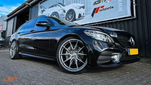 Mercedes C klasse W205 met 20 inch Brock B42 velgen in breedset